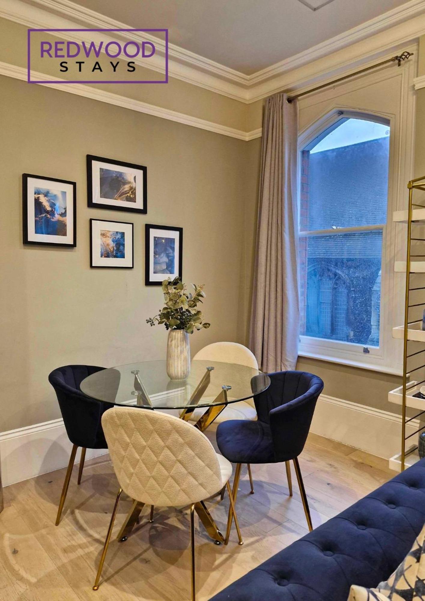 Top Quality 2 Bed 1 Bath Apartments For Contractors By Redwood Stays Reading Exteriér fotografie